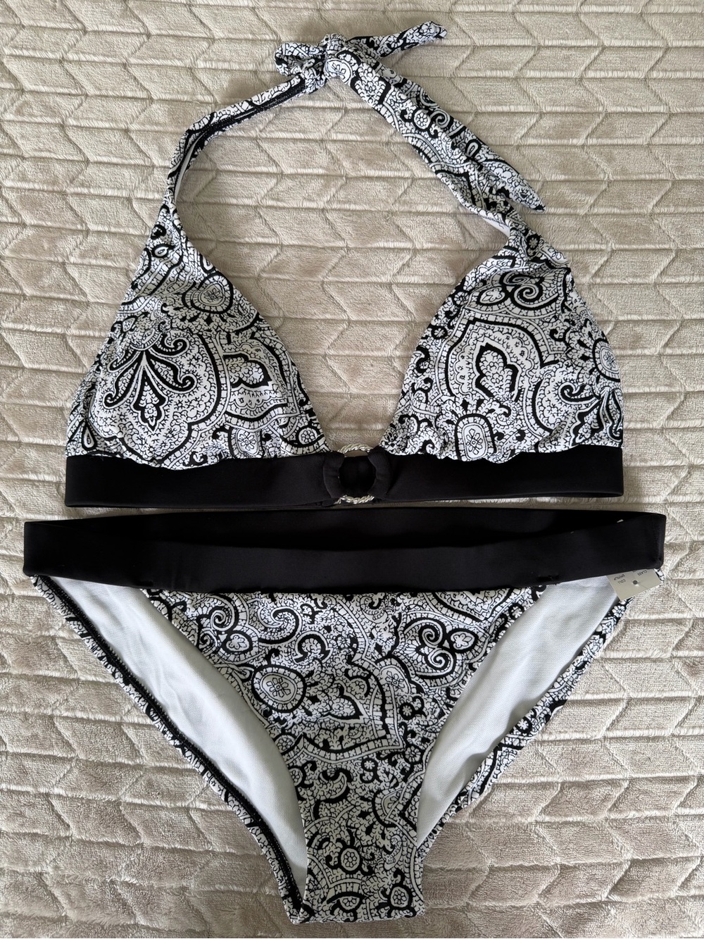 White House Black Market Paisley Print 2 Piece Swimsuit Halter Style Medium NWT